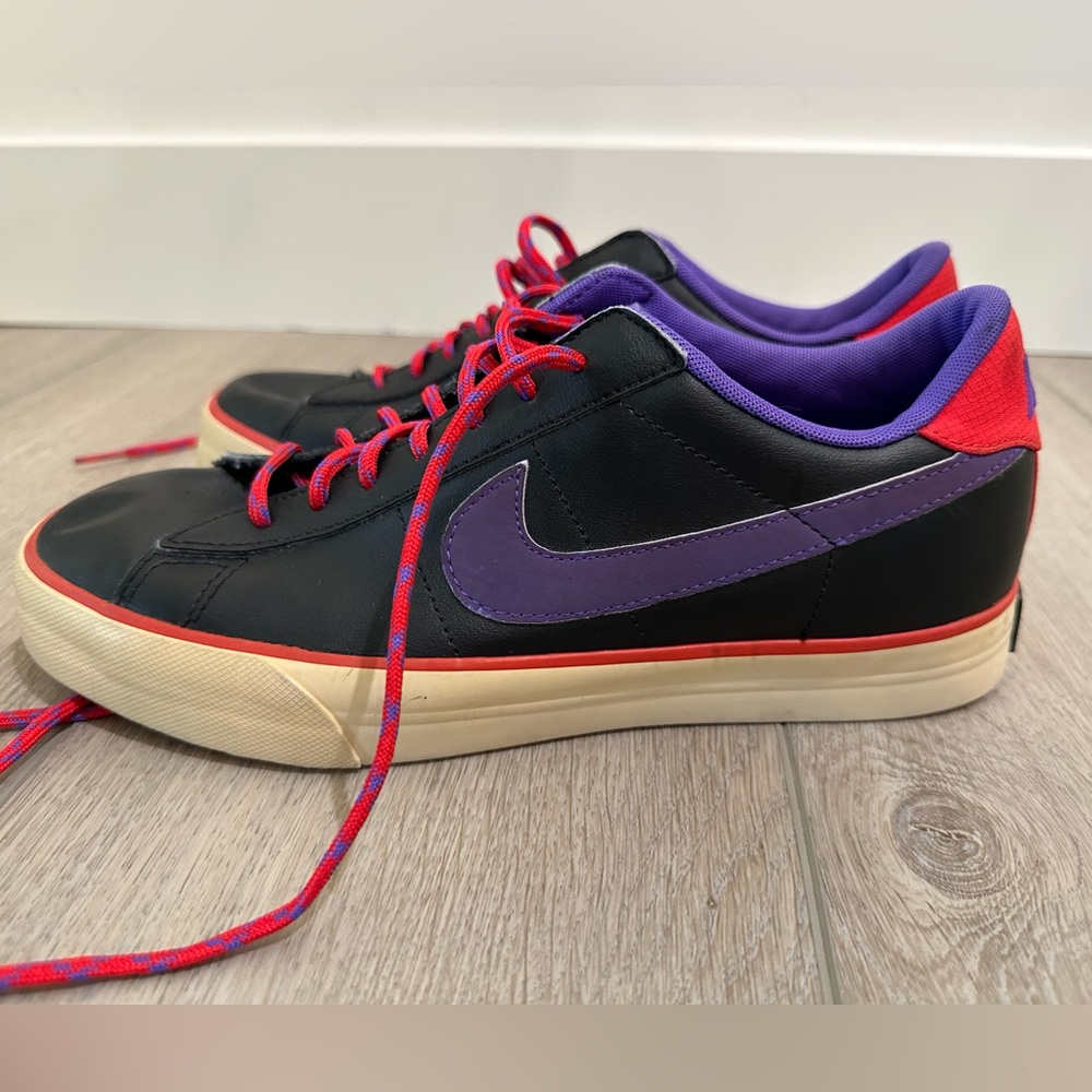 Nike men’s sneakers size 7.5